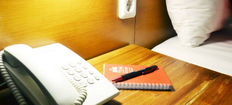 Zen Rooms Basic Lamongan Malang图片