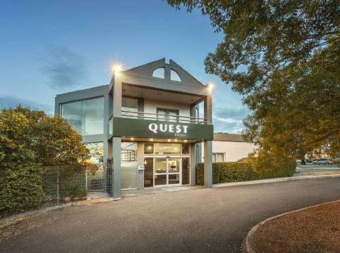 唐卡斯特探祕酒店