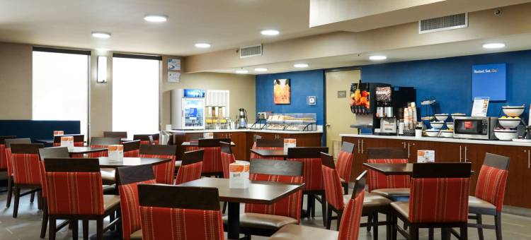 夏洛特机场上城舒适酒店(Comfort Inn Charlotte Airport Uptown)图片