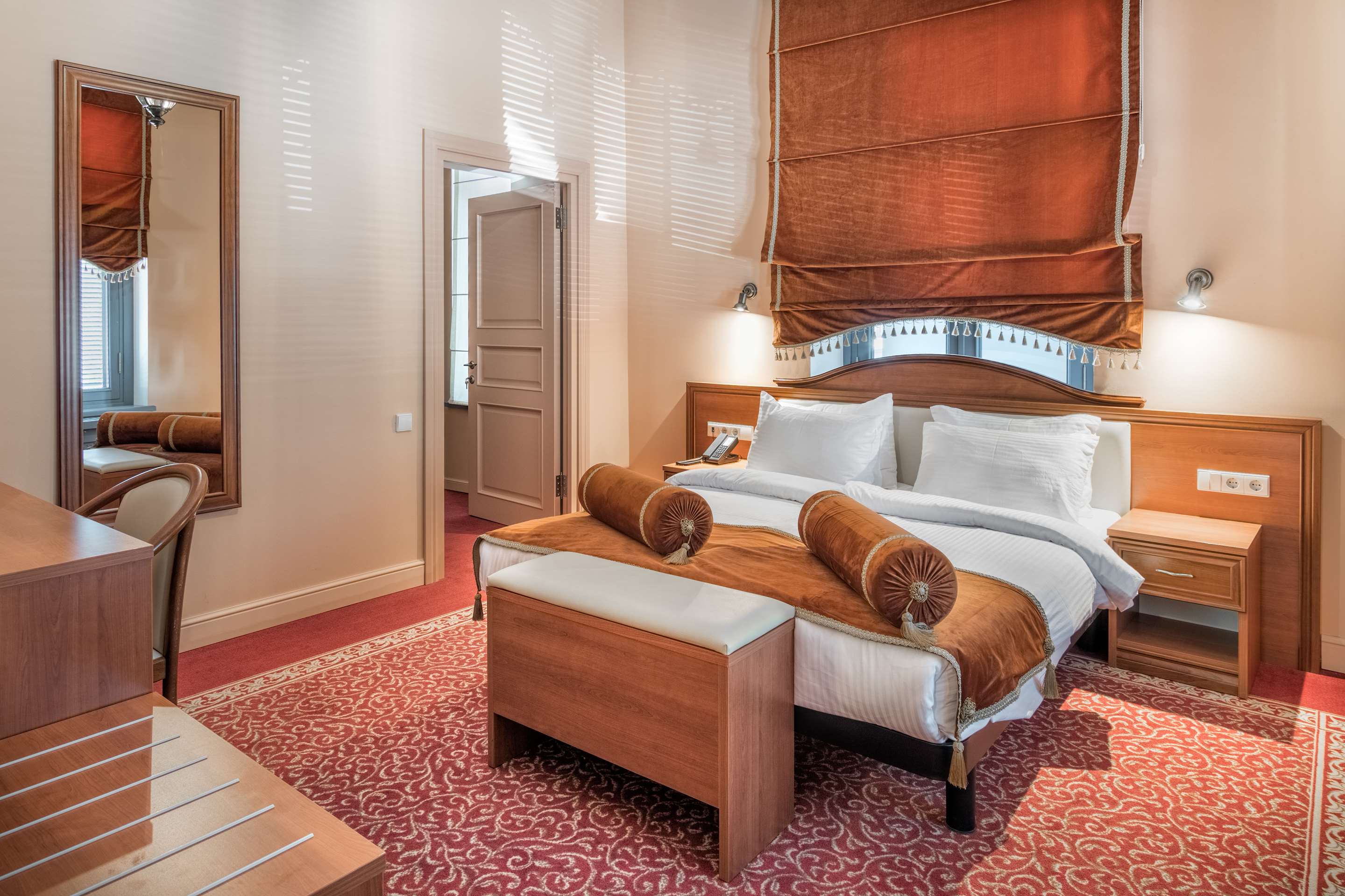 Golden Tulip BorjomiOver view