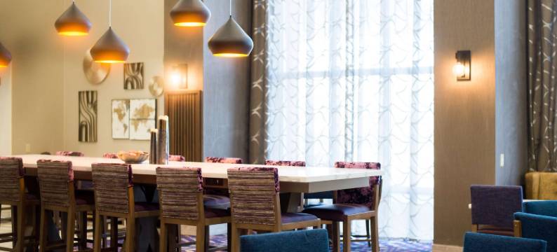 瓦灵顿霍桑希尔顿欢朋套房酒店(Hampton Inn & Suites Warrington Horsham)图片