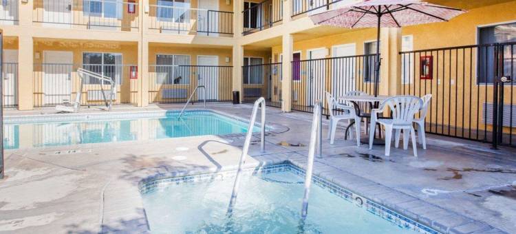 洛迪伊克诺旅馆套房酒店 - 酒乡区(Econo Lodge Inn & Suites Lodi - Wine Country Area)图片