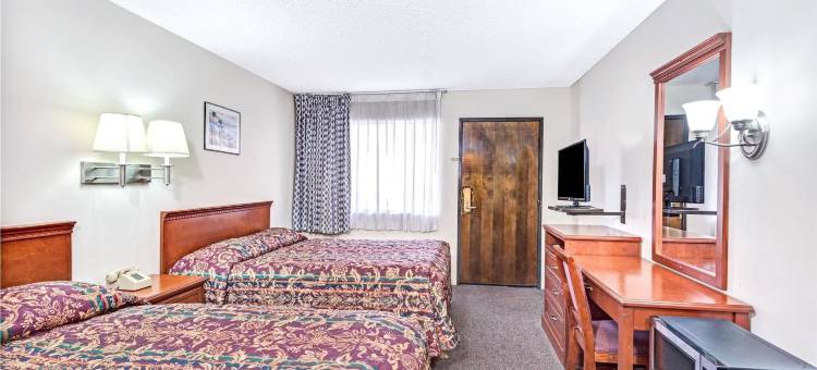 伍德兰希尔斯骑士酒店(Vantage Point Inn - Woodland Hills)图片