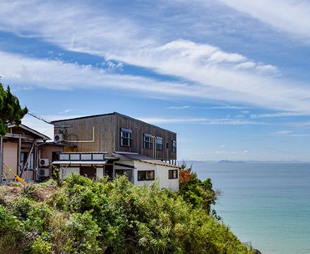 Hotels Near Iki Airport Tripcom - 