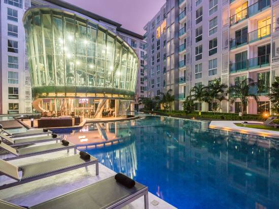 雅哈智慧之家CCR公寓式酒店