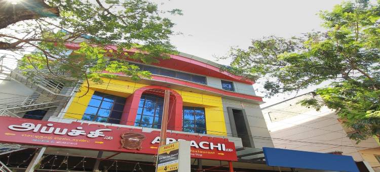 OYO 10551 RJ 格兰酒店(Capital O Rj Grand)图片