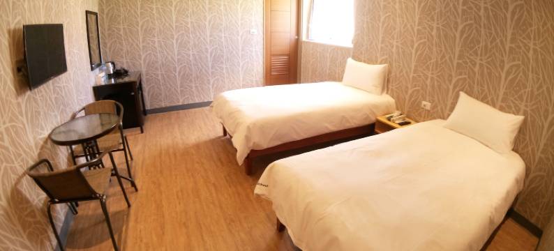 屏东嬉风帆船学校图片