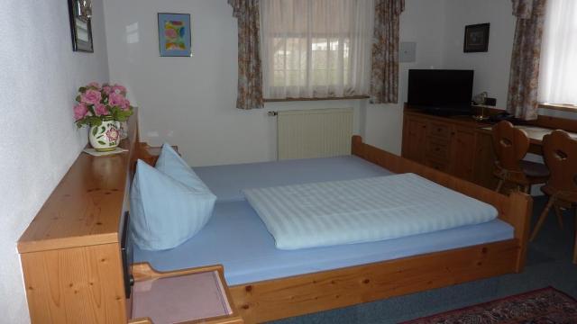 Hotel Hubertus Over view