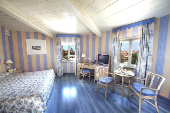 Ausonia Hungaria Wellness & Lifestyle Hotel Overview