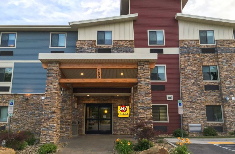 My Place Hotel Pittsburgh North Monaca Pa Reviews And Room Rates Show All 33 Photos