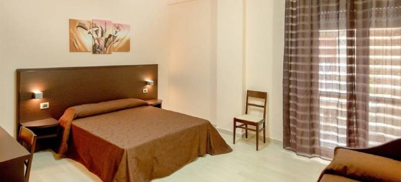 罗卡费欧里民宿(B&B Rocca Dei Fiori)图片