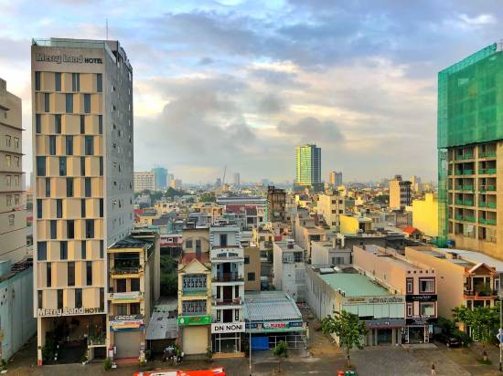 蜆港迪塞爾先生帕凡頓酒店
