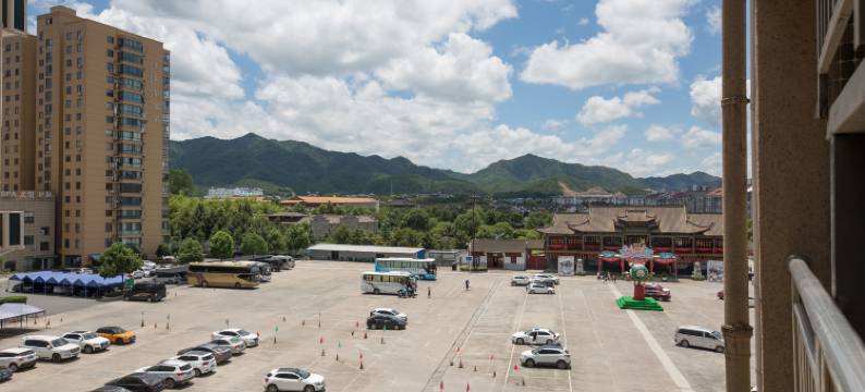 横店旅家丽景宾馆(横店梦幻谷店)图片