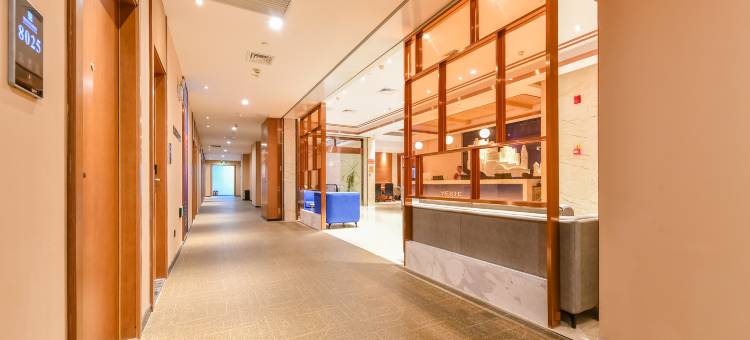 华驿精选酒店(南宁火车东站店)图片