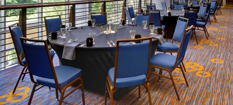 亚特兰大巴克海德万怡酒店(Courtyard Atlanta Buckhead)图片