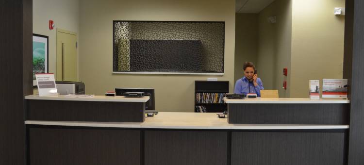 Candlewood Suites 哈灵根(Candlewood Suites Harlingen)图片