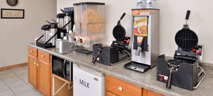 马奎特美洲最佳价值酒店(Americas Best Value Inn Marquette)图片