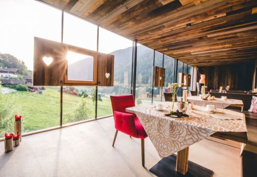 Hotel Waltershof Hotel Overview