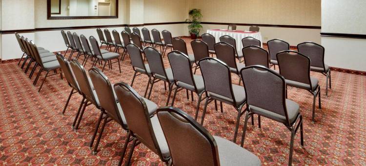 Holiday Inn 韦斯特伯里长岛(Holiday Inn Westbury-Long Island)图片