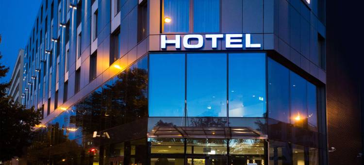 Q加酒店(Q Hotel Plus Wrocław)图片