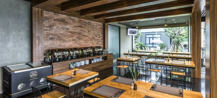 武里南Cresco酒店(Cresco Hotel Buriram)图片