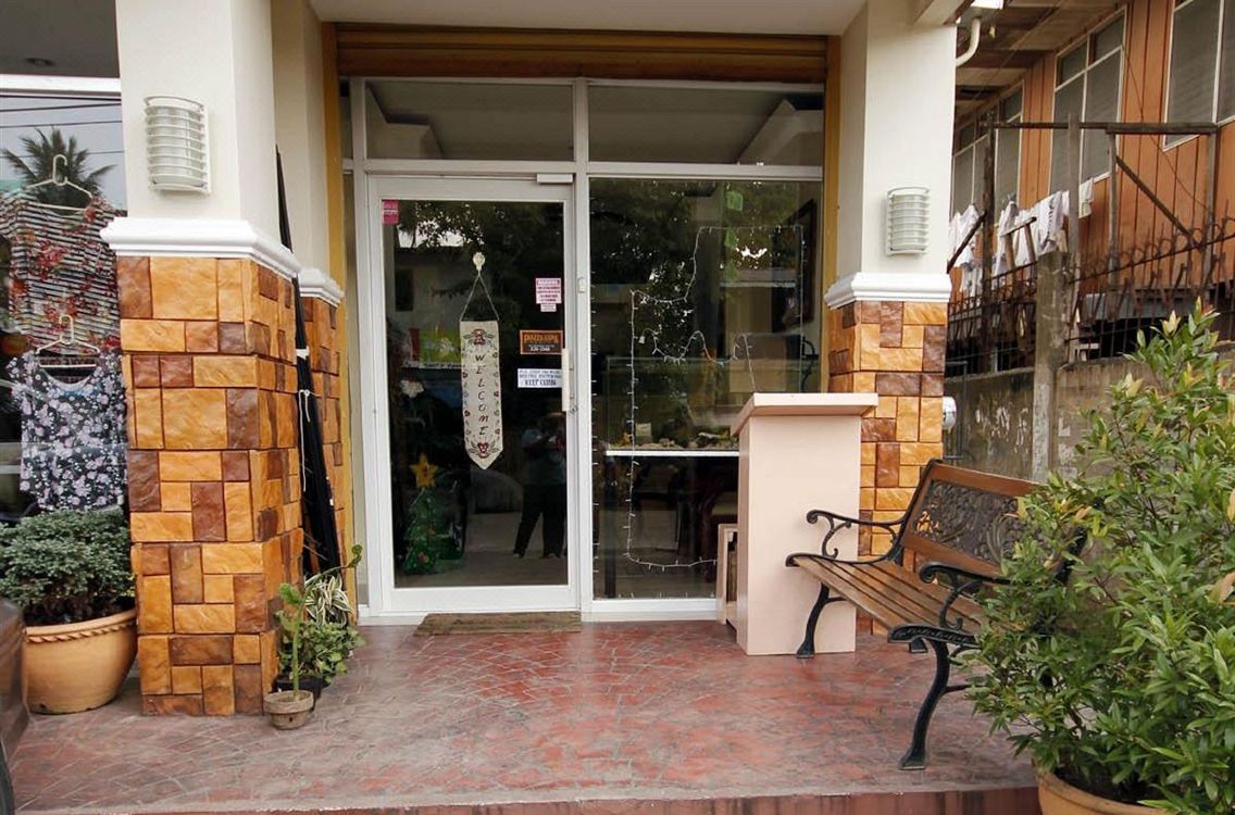 Piazza Luna Tower Hotel Reviews And Room Rates - 