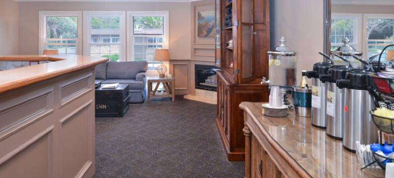 砂卵石酒店(Sand Pebbles Inn)图片