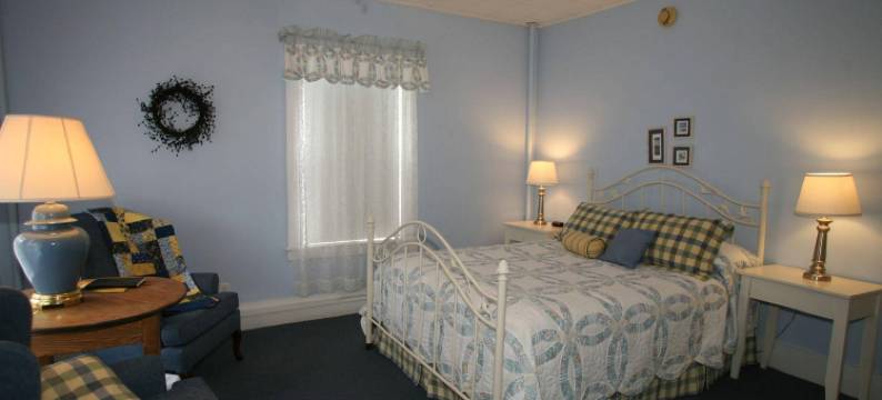 弗尔特昂旅馆和餐厅(Fullerton Inn & Restaurant)图片