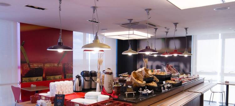 宜必思帕苏丰杜中心酒店(Ibis Passo Fundo Centro)图片