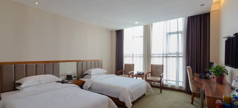 郧西东盛大酒店图片