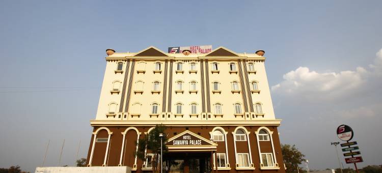 OYO28777萨曼亚宫酒店(OYO 28777 Hotel Samanya Palace)图片