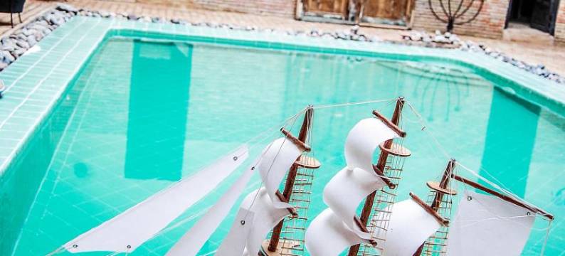 罗曼斯摩洛哥传统庭院住宅(Riad Romance)图片