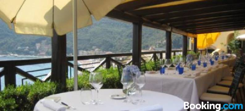 帕拉索维斯科威雷酒店(Palazzo Vescovile Hotel)图片