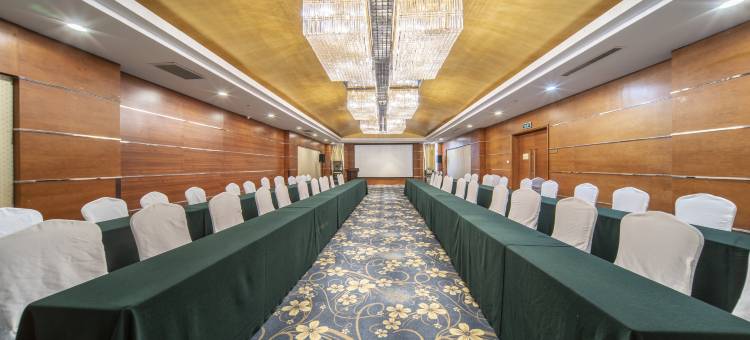 独山子玛依塔柯酒店图片