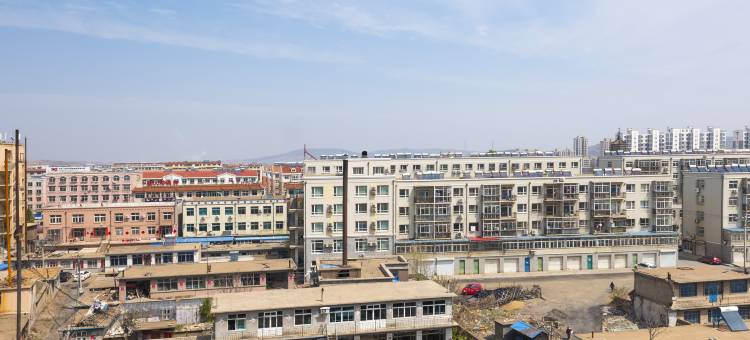 瓦房店冠成大酒店图片