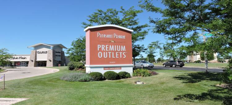 芝加哥沃基根索尼斯塔简单套房酒店(Sonesta Simply Suites Chicago Waukegan)图片