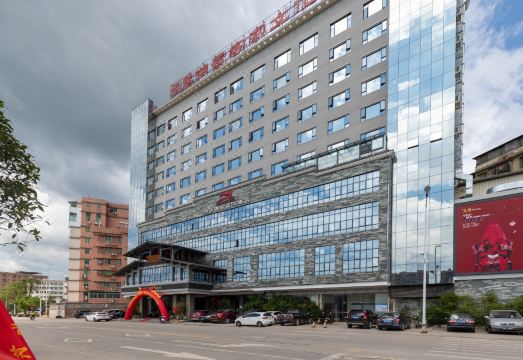 恒胜湖景客家文化酒店外景图