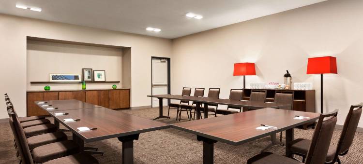 纽布朗费尔斯丽怡酒店(Country Inn & Suites by Radisson, New Braunfels, TX)图片