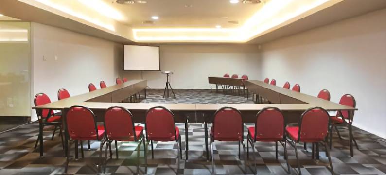 卡宾酒店(Cabin Hotel)图片