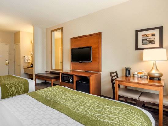 Comfort Inn Ellsworth Hotel Reviews And Room Rates Trip Com
