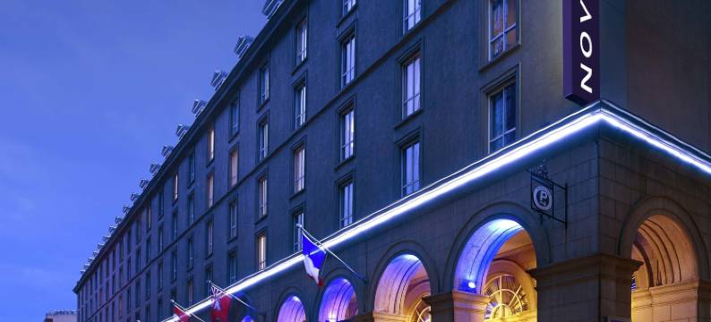 诺富特多伦多中心酒店(The Novotel Toronto Centre)图片