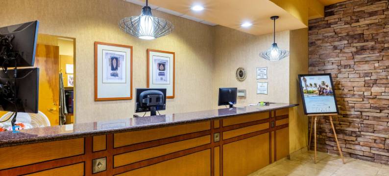 温哥华拉昆塔温德姆套房酒店(La Quinta Inn & Suites by Wyndham Vancouver)图片