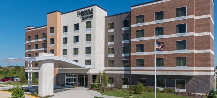 芝加哥绍姆堡万豪万枫酒店(Fairfield Inn & Suites Chicago Schaumburg)图片