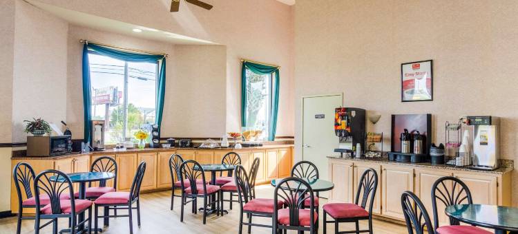 格尔夫波特伊克诺旅馆&套房(Econo Lodge Inn & Suites)图片