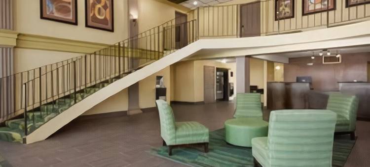 凤凰城美洲最佳价值套房酒店(Americas Best Value Inn & Suites Phenix City)图片