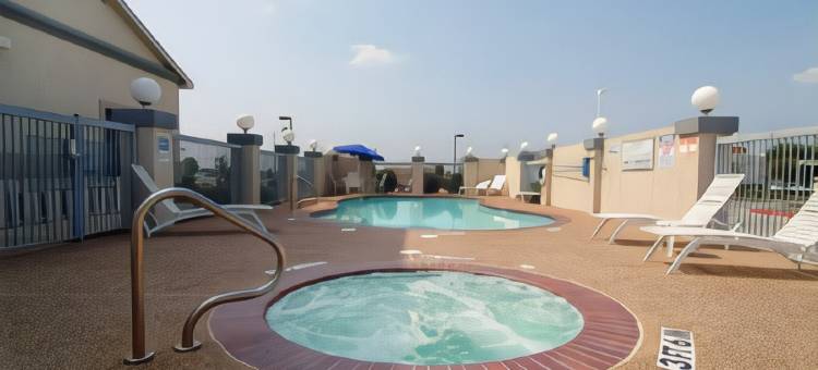 麦金尼贝斯特韦斯特优质套房酒店(Best Western Plus McKinney Inn  Suites)图片