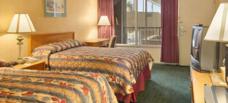 希尔顿逸林套房酒店-查尔斯顿机场(DoubleTree by Hilton Hotel and Suites Charleston Airport)图片