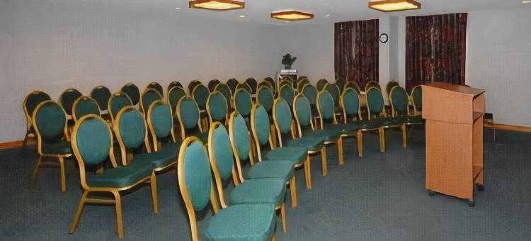 枫城贝斯特韦斯特酒店(Best Western Maple City Inn)图片