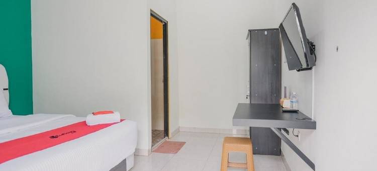 RedDoorz Near Royal Prima Hospital Jambi图片