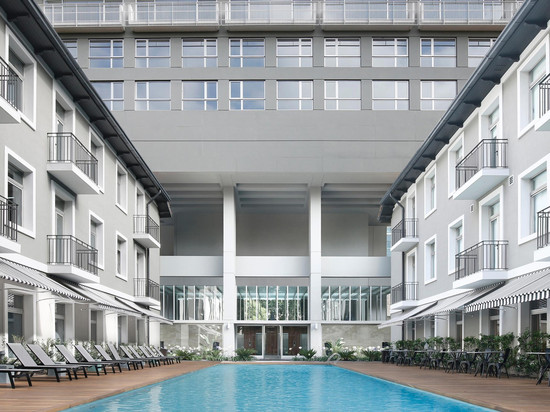 阿尔马雷纳马德罗乌尔巴诺 美利亚旗下